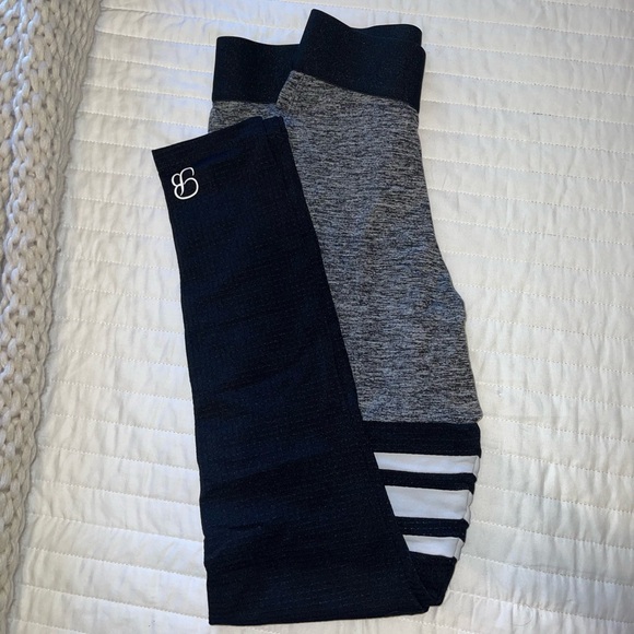 Bombshell Sportswear Leggings - Picture 1 of 5